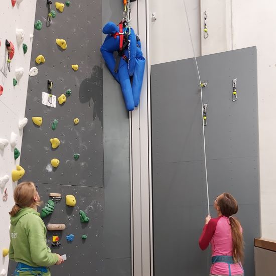 Sicherungstraining am Sturzstand