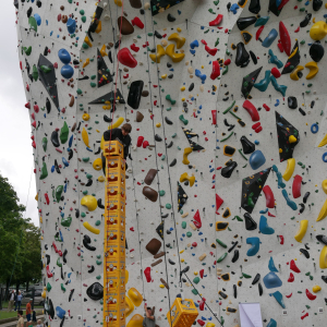 Juli - Bierkastenklettern - OPEN