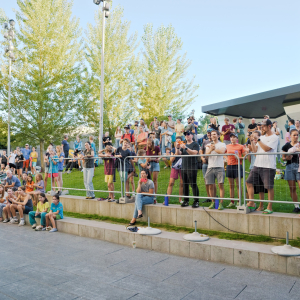 September - BM Crowd